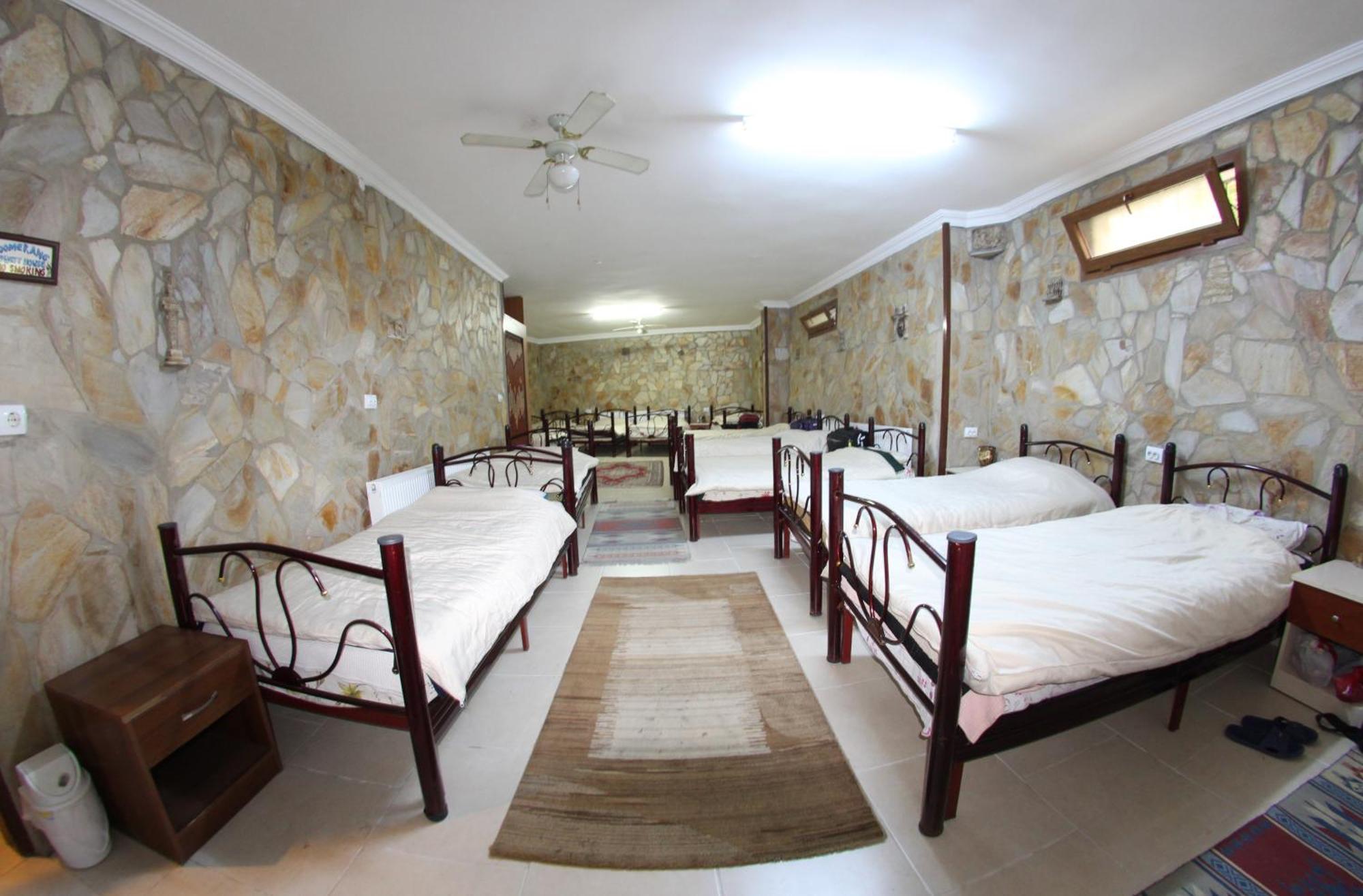 Boomerang Guest House Сельчук Экстерьер фото