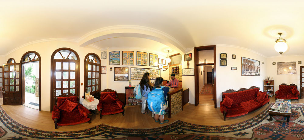 Boomerang Guest House Сельчук Экстерьер фото