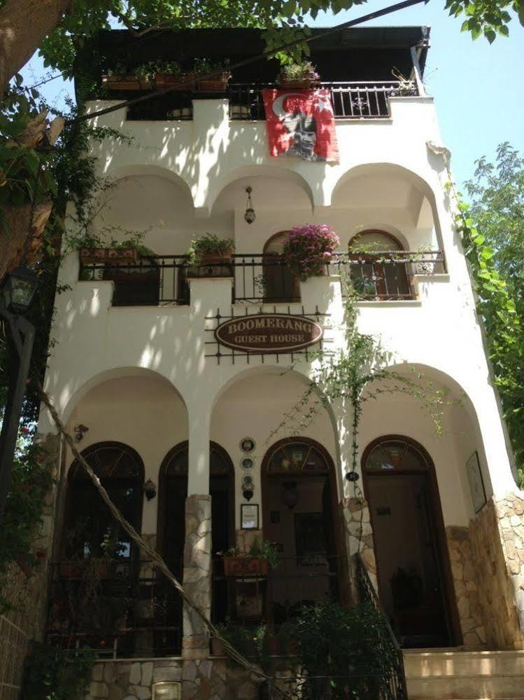 Boomerang Guest House Сельчук Экстерьер фото